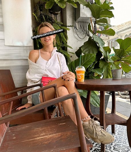 nicoleevien art actress img