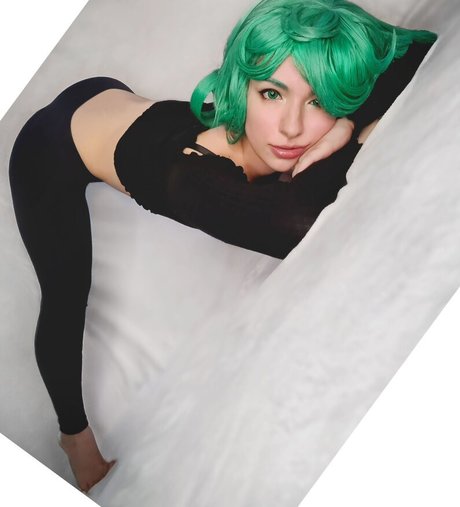 Faye Tan pornstar erotic pictures