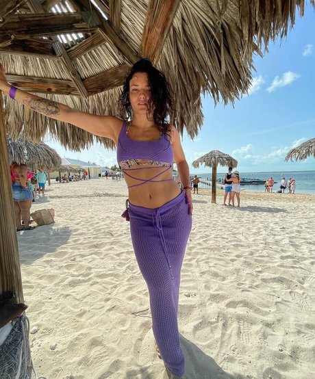 vegan onlyfans beautiful nude image