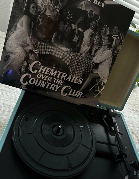 Honeypaige naked star pic