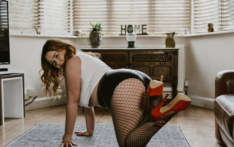 pocket mama pornstar erotic pictures