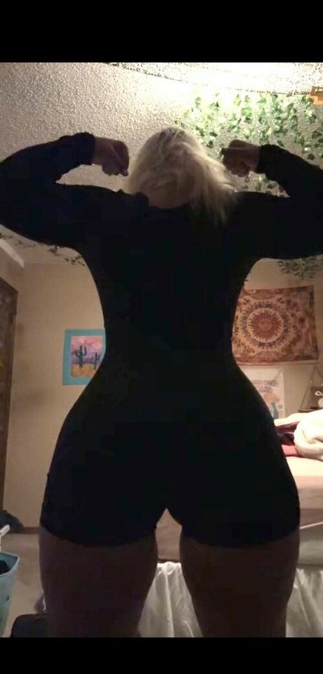 Paige Kinowski best model photos