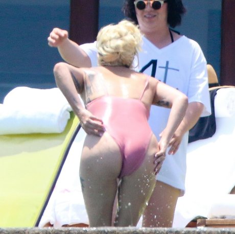 Lady Gaga Quick model image