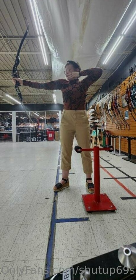 shutup69sitdown pornstar nude images