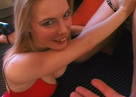 Kelly Stafford model pretty images