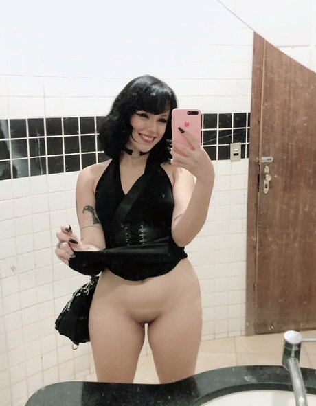 salliesw pornstar nudes pics