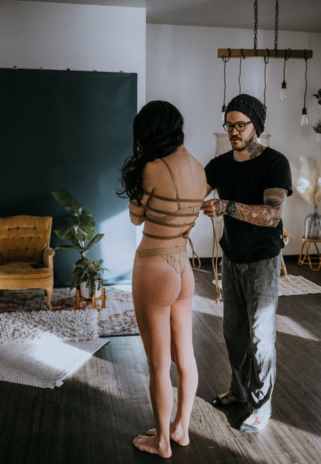 akatsuki shibari high quality star images