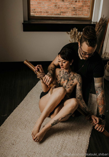 akatsuki shibari model free galleries