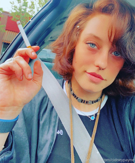 acaiadynna sex star img