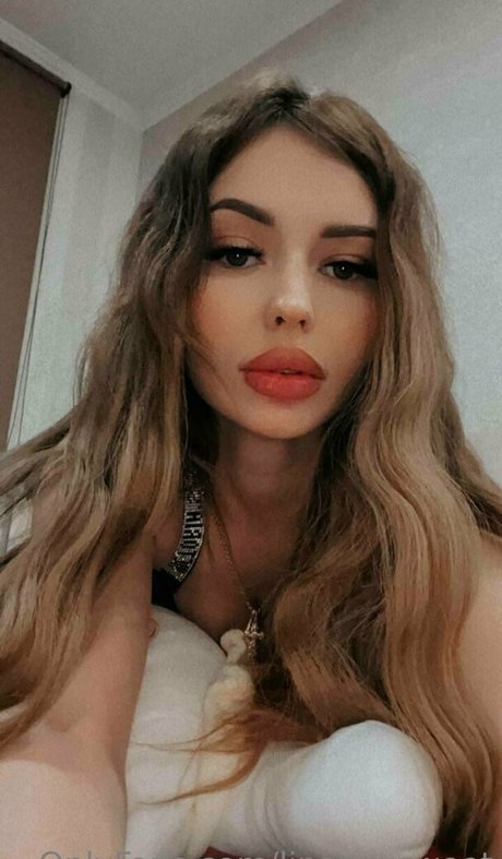 linaxxxsweet hot actress picture