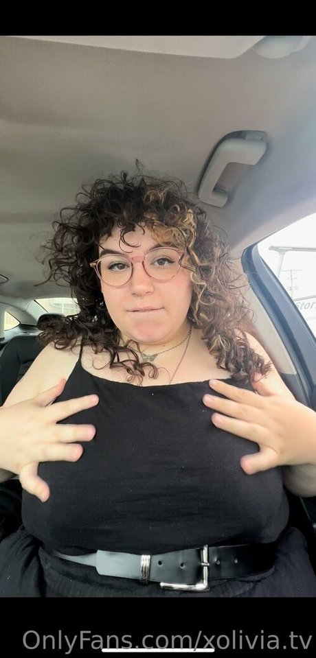 xolivia tv Profile pic