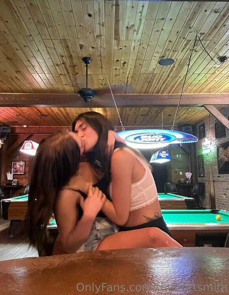 thebrittsmith pornstar sexy image