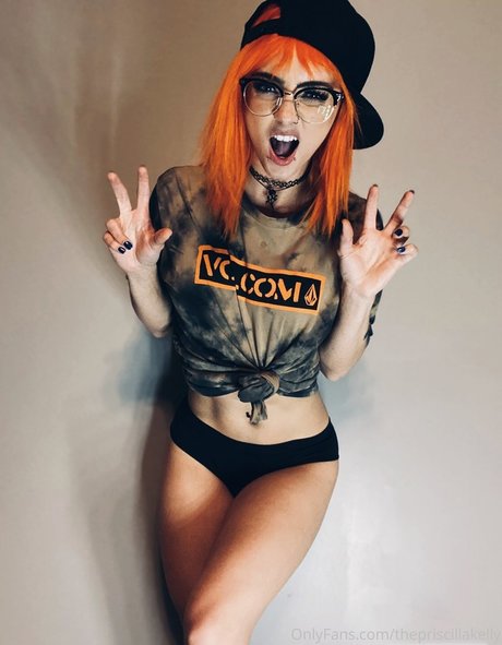 GiGi Dolan exclusive actress picture