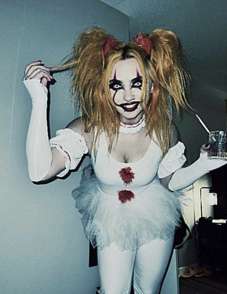 GiGi Dolan star image