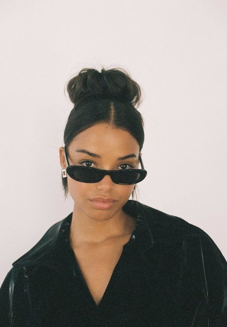 Ella Balinska pornstar nude archive