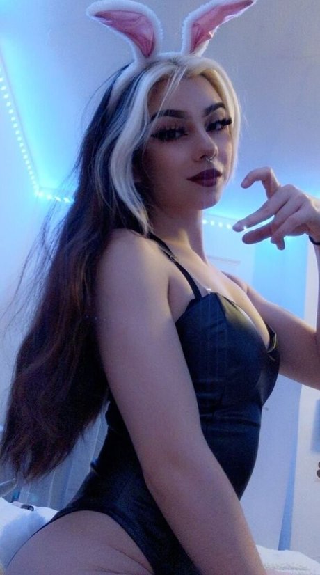 Gianna Hades hot model img