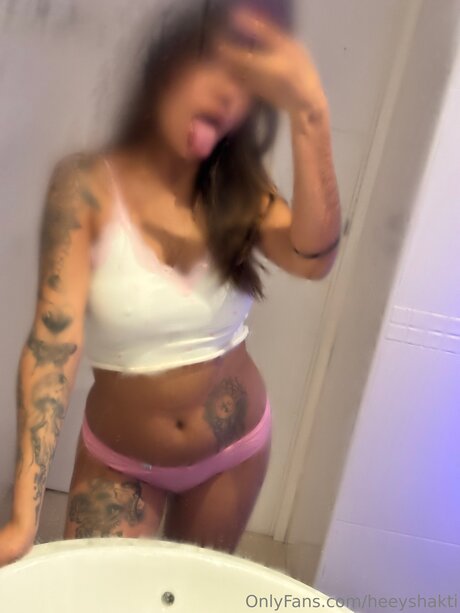 Heeyshakti porn actress image