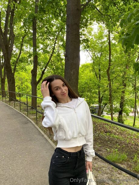 Emily Sweet pornstar nice archive