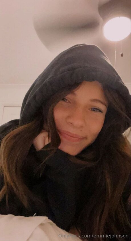 Emmiejohnson xxx pornstar photo