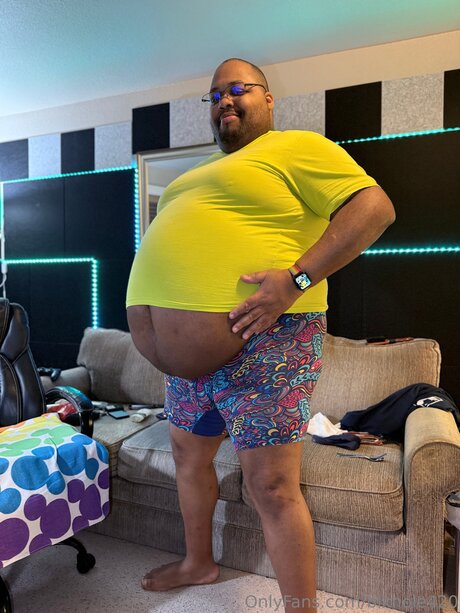 Blkhole420 model erotic photos