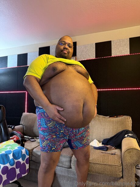 Blkhole420 star exclusive photo