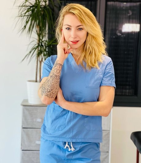 Elisa Calvi pornstar pic