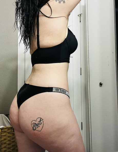 Alleykat porn model images