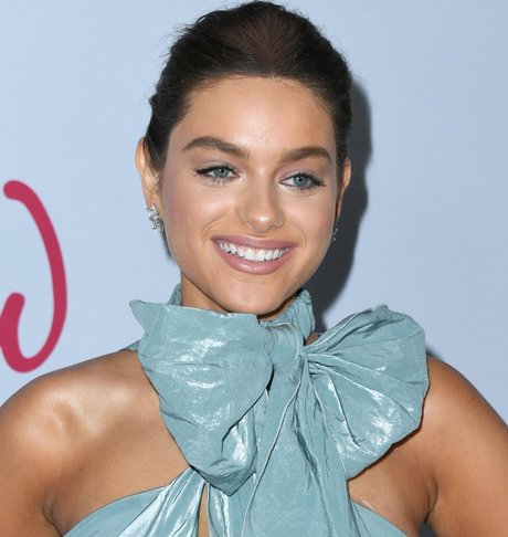 Odeya Rush sexy pornstar photo