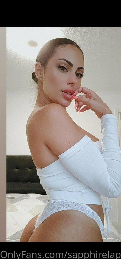 sapphireastrea model free images