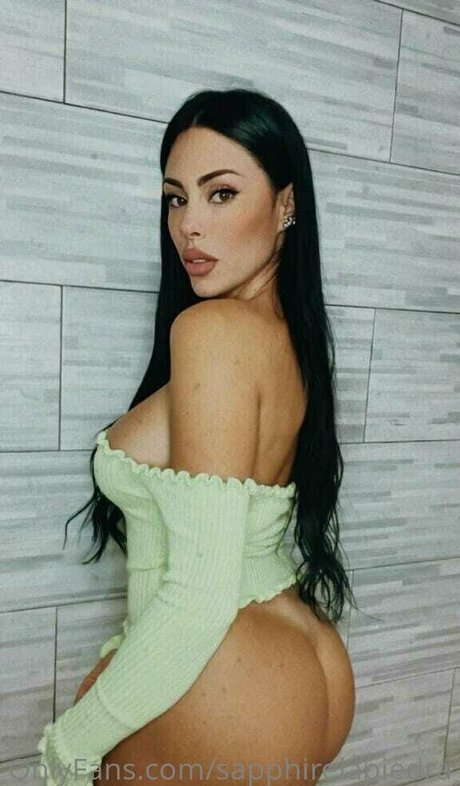 sapphireastrea xxx model image