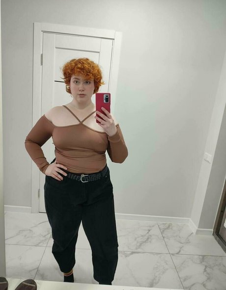 sunshinefree star naked pics