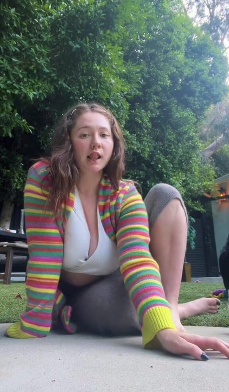 Emma Kenney adult actress archive