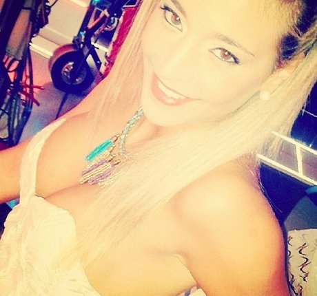 Sol Perez star xxx galleries