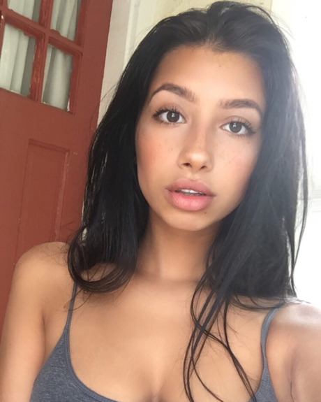 Merk Twain nice pornstar gallery