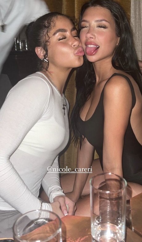 Merk Twain model sex picture