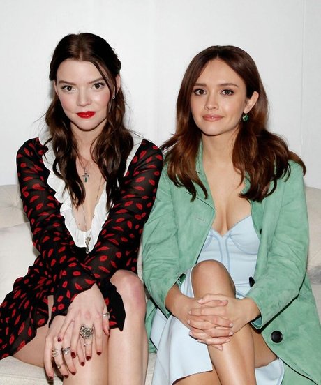 Olivia Cooke pornstar pretty picture