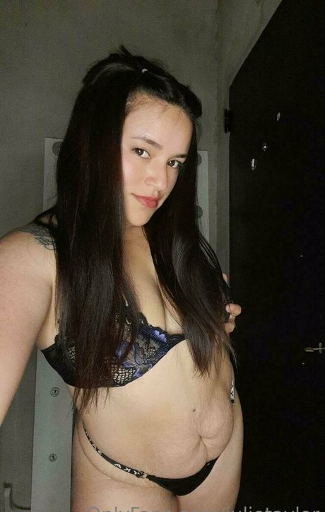 mom daughter onlyfans pornographic image