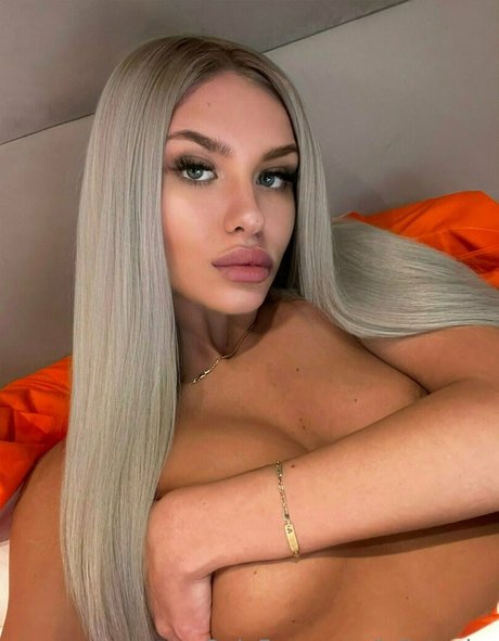 feet milf onlyfans top image