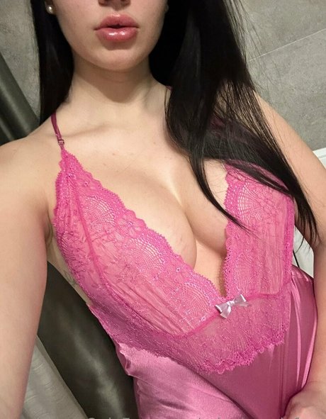 ariaphoenixfree sex actress picture