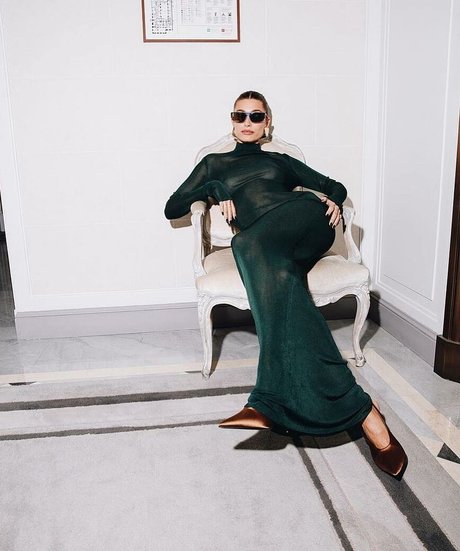 Hailey Baldwin Bieber Quick model image