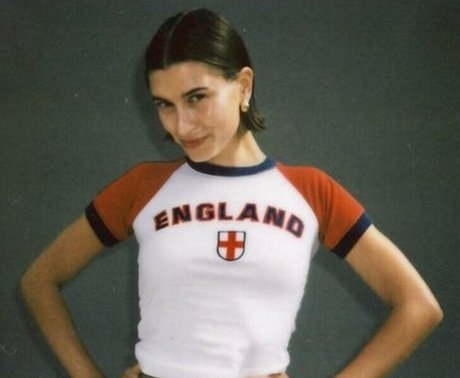 Hailey Baldwin Bieber porn actress image