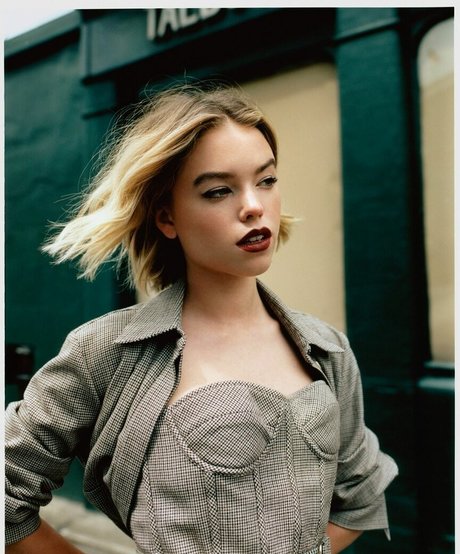 Milly Alcock model high quality pictures