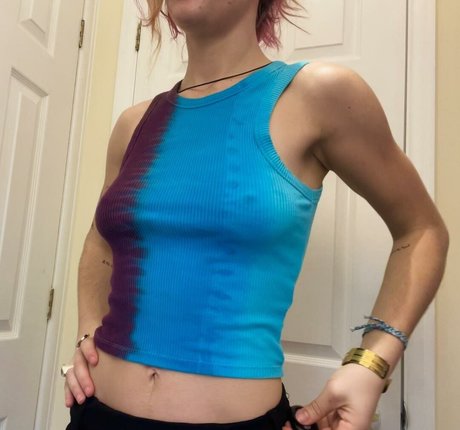 Miss Manganese ASMR nudes model photo