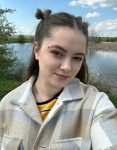 camping onlyfans free photos