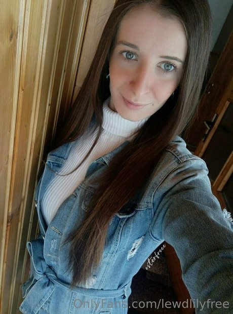 tiny onlyfans free naked images