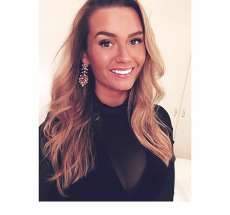 Alma Tandrup star best photos