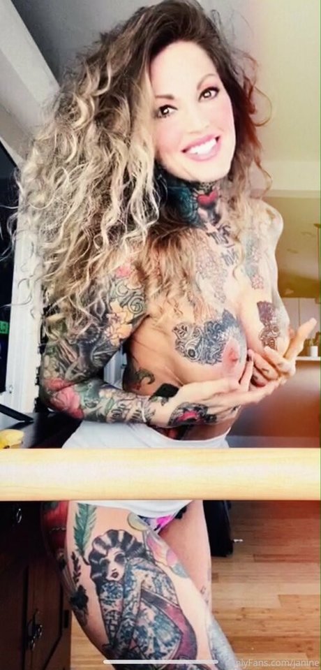 janine star beautiful photo