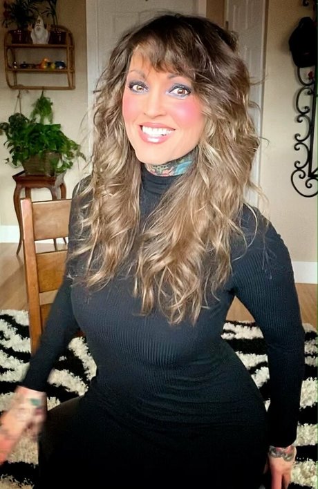 janine sex model archive