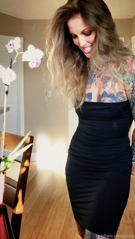 eyes onlyfans nude images