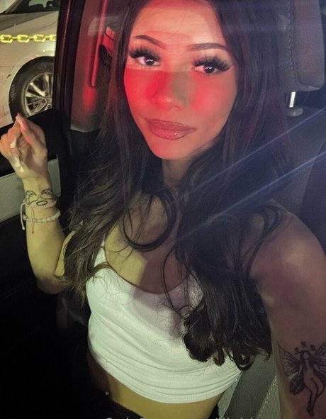 ariiadams erotic star images